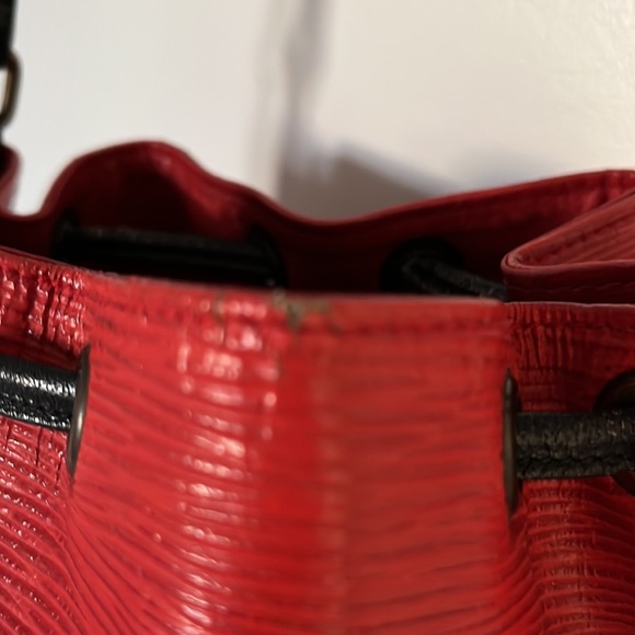 Vintage Simpson Piccadilly Red Epi Leather Duffle Bag with navy/green trim - Picture 11 of 11